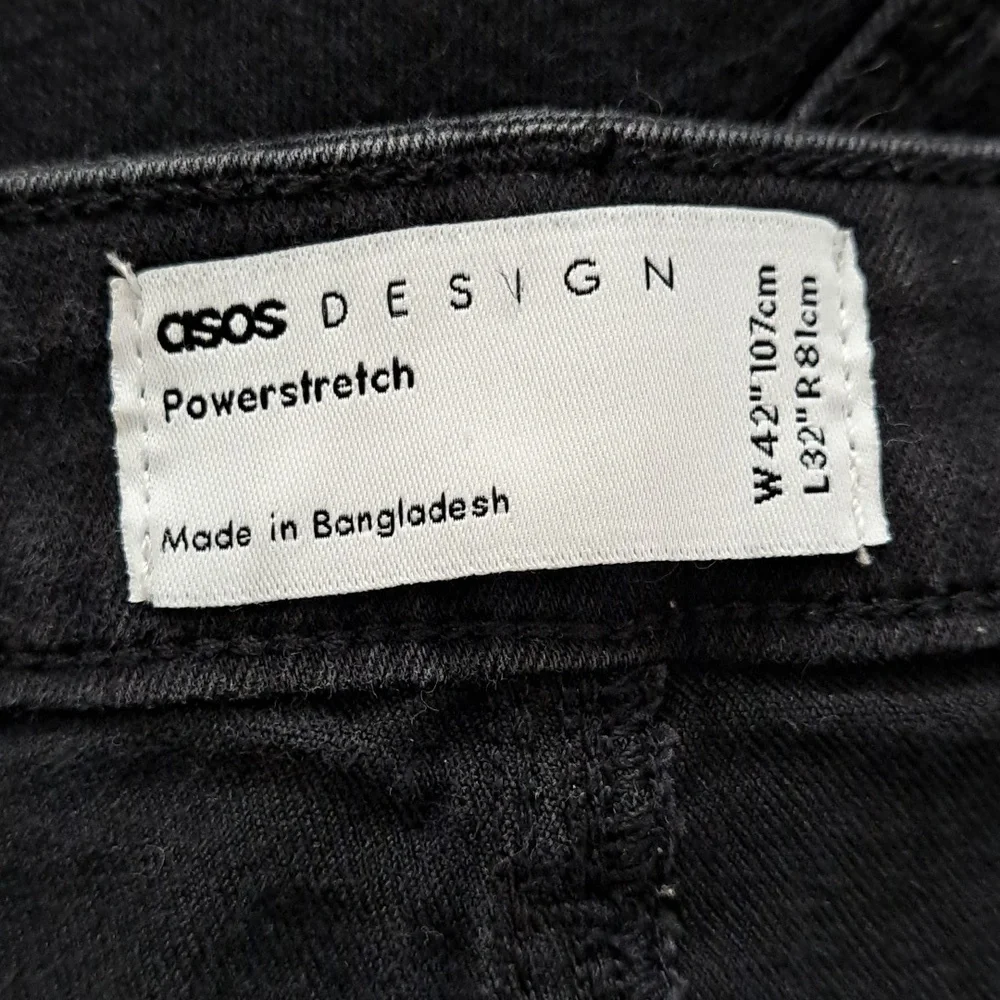 ASOS Power Stretch Black Distressed Jeans Size 42/32 R - Picture 5 of 6